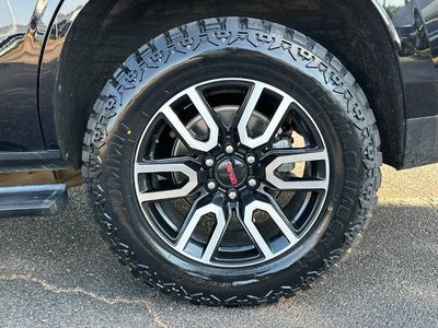 2024 GMC Yukon 4WD 4dr AT4