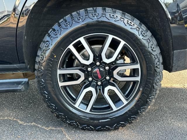 2024 GMC Yukon 4WD 4dr AT4