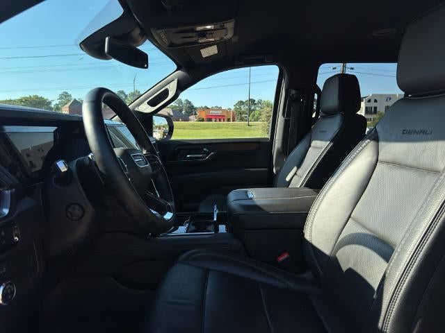 2025 GMC Yukon 4WD 4dr Denali