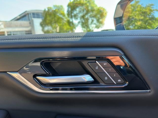 2025 GMC Yukon 4WD 4dr Denali