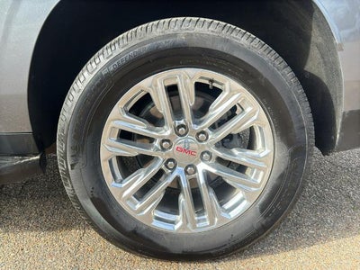 2022 GMC Yukon XL 4WD 4dr SLT