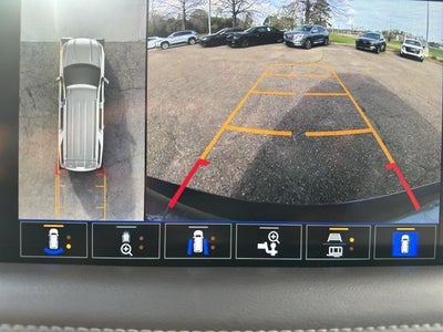 2022 GMC Yukon XL 4WD 4dr SLT