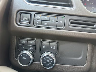 2022 GMC Yukon XL 4WD 4dr SLT