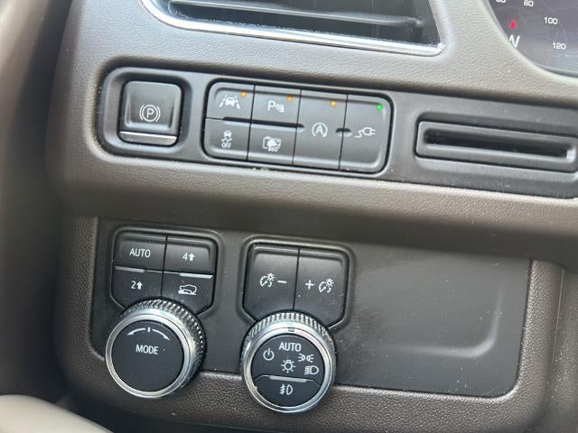 2022 GMC Yukon XL 4WD 4dr SLT