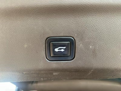 2022 GMC Yukon XL 4WD 4dr SLT