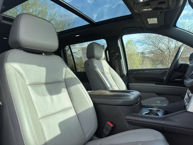 2022 GMC Yukon XL 4WD 4dr SLT