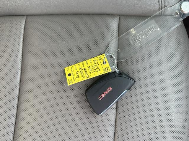 2022 GMC Yukon XL 4WD 4dr SLT