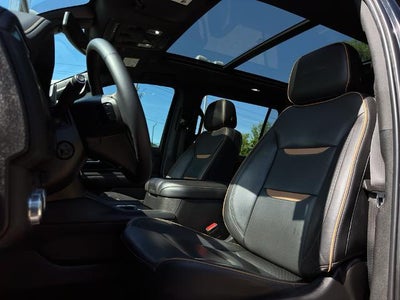 2022 GMC Yukon XL 4WD 4dr AT4