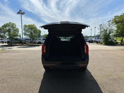 2022 GMC Yukon XL 4WD 4dr AT4
