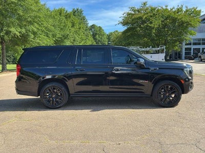 2022 GMC Yukon XL 4WD 4dr AT4