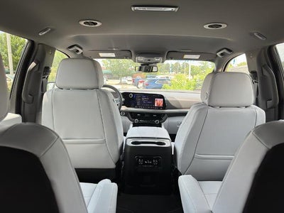 2025 Chevrolet Suburban Premier