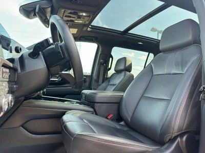 2025 Chevrolet Suburban 4WD RST