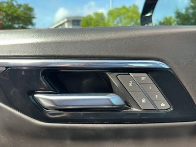 2025 Chevrolet Suburban 4WD RST