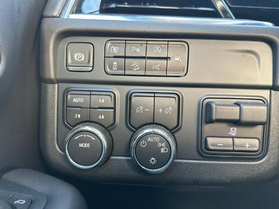 2025 Chevrolet Tahoe 4WD LS