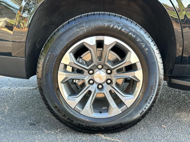 2025 Chevrolet Tahoe 4WD LS