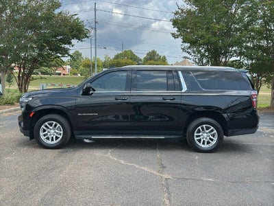 2021 Chevrolet Suburban 2WD LT