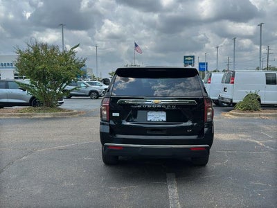 2021 Chevrolet Suburban 2WD LT