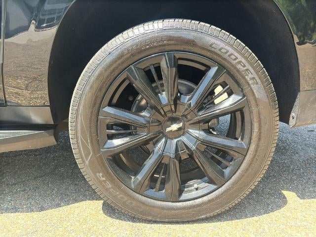 2023 Chevrolet Suburban 2WD RST