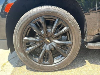 2023 Chevrolet Suburban 2WD RST