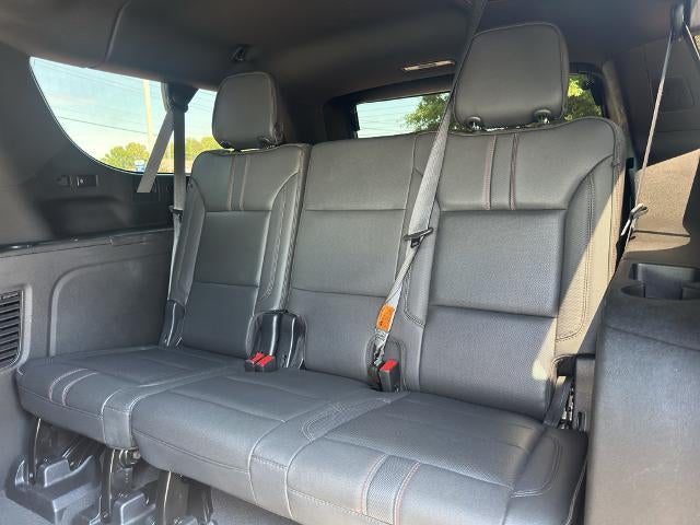 2023 Chevrolet Suburban 2WD RST
