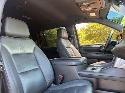 2023 Chevrolet Suburban 2WD RST