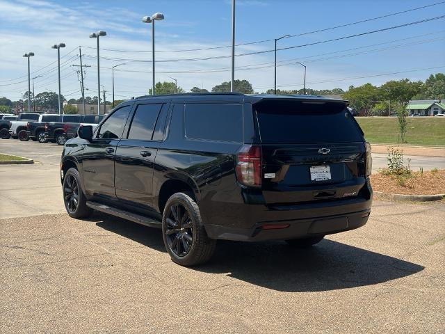 2023 Chevrolet Suburban 2WD RST