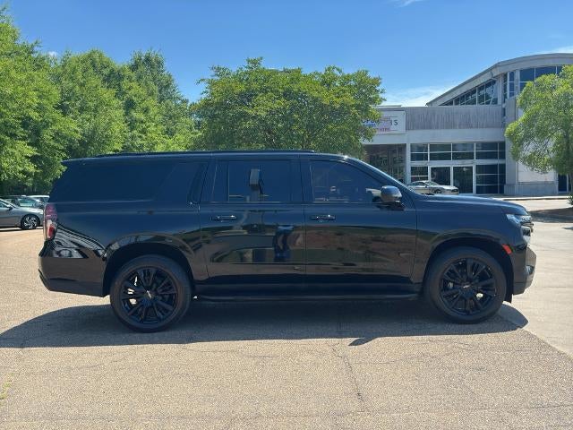 2023 Chevrolet Suburban 2WD RST