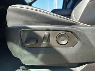 2023 Chevrolet Suburban 2WD Premier