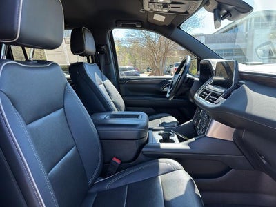 2023 Chevrolet Suburban 2WD Premier