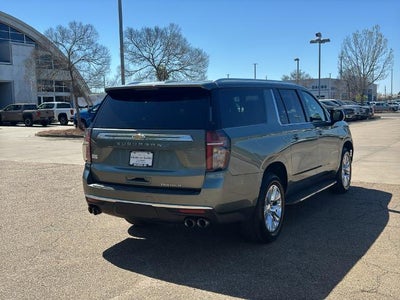 2023 Chevrolet Suburban 2WD Premier