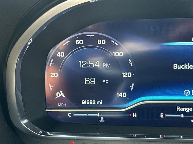 2022 Chevrolet Suburban 4WD Z71