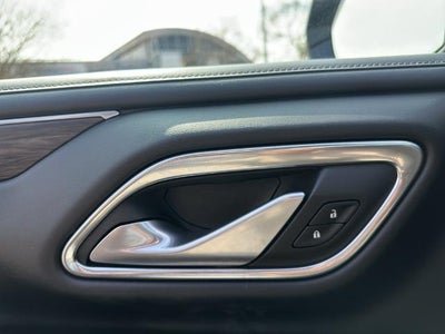 2022 Chevrolet Suburban 4WD Z71