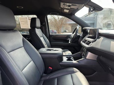 2022 Chevrolet Suburban 4WD Z71