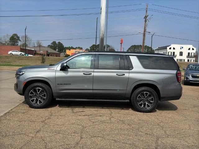 2022 Chevrolet Suburban 4WD Z71