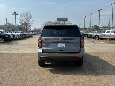 2022 Chevrolet Suburban 4WD Z71
