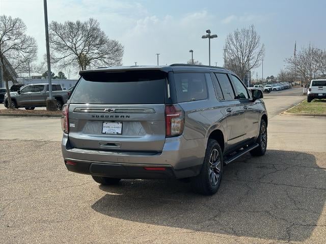 2022 Chevrolet Suburban 4WD Z71