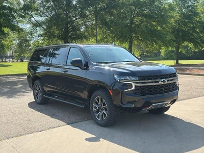 2022 Chevrolet Suburban 4WD Z71