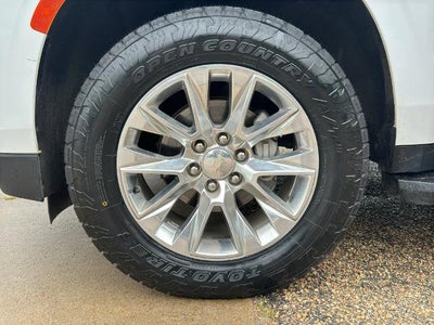 2022 Chevrolet Suburban 4WD Premier