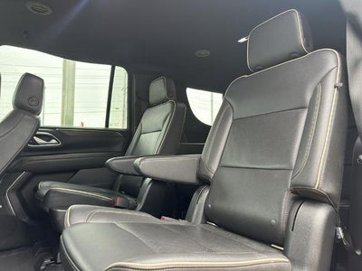 2022 Chevrolet Suburban 4WD Premier