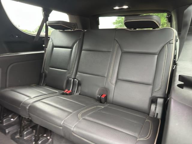 2022 Chevrolet Suburban 4WD Premier