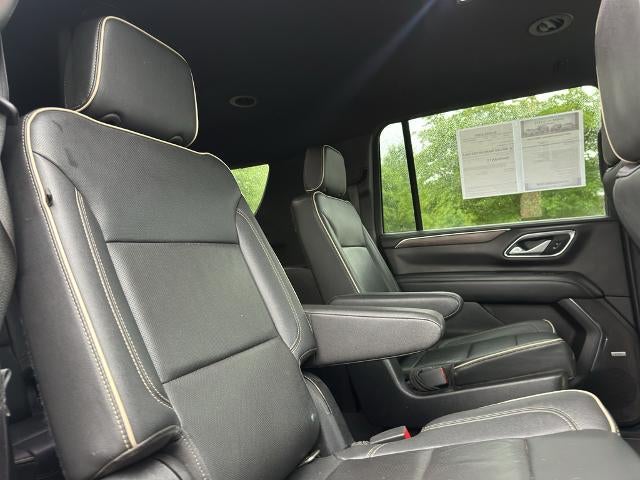 2022 Chevrolet Suburban 4WD Premier
