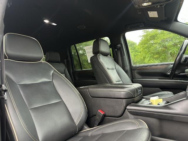 2022 Chevrolet Suburban 4WD Premier