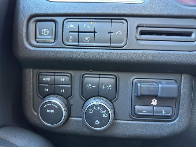 2022 Chevrolet Tahoe 4WD RST