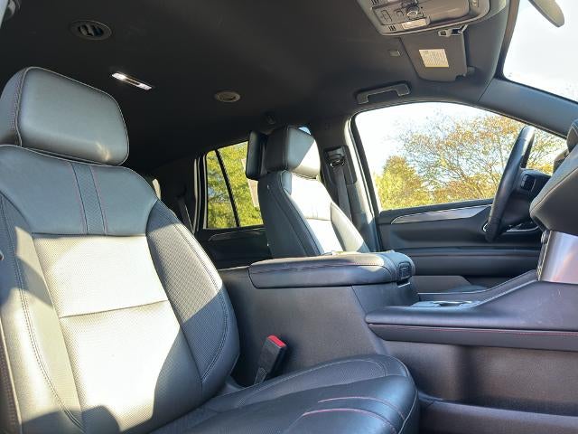 2022 Chevrolet Tahoe 4WD RST