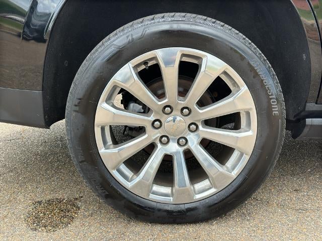 2023 Chevrolet Tahoe 4WD Premier