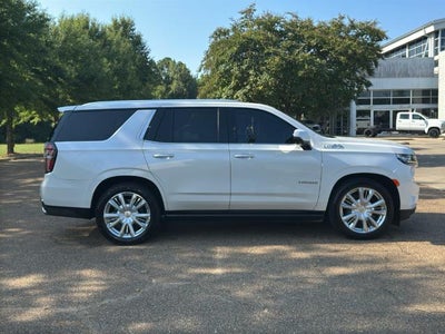 2022 Chevrolet Tahoe 4WD High Country