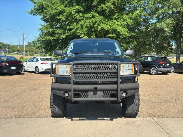 2011 GMC Sierra 2500 HD Crew Cab Long Box 4-Wheel Drive SLE