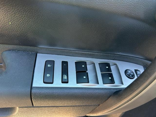2011 GMC Sierra 2500 HD Crew Cab Long Box 4-Wheel Drive SLE