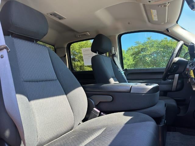 2011 GMC Sierra 2500 HD Crew Cab Long Box 4-Wheel Drive SLE
