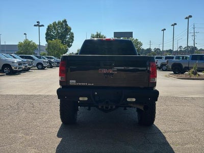 2011 GMC Sierra 2500 HD Crew Cab Long Box 4-Wheel Drive SLE